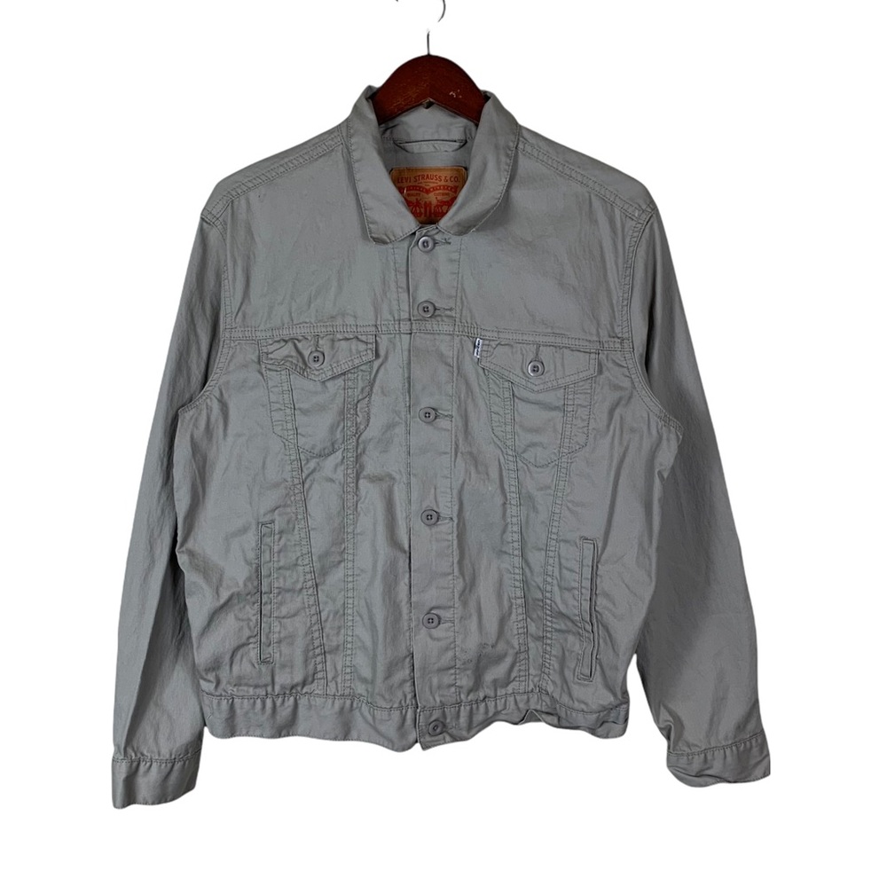 Levi’s trucker jacket medium